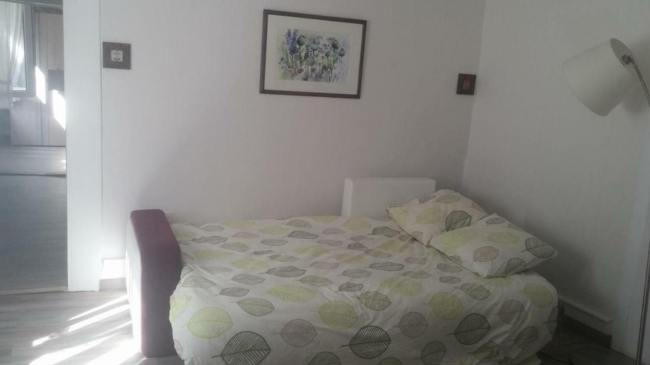 Apartment Corneille Colmar Bagian luar foto