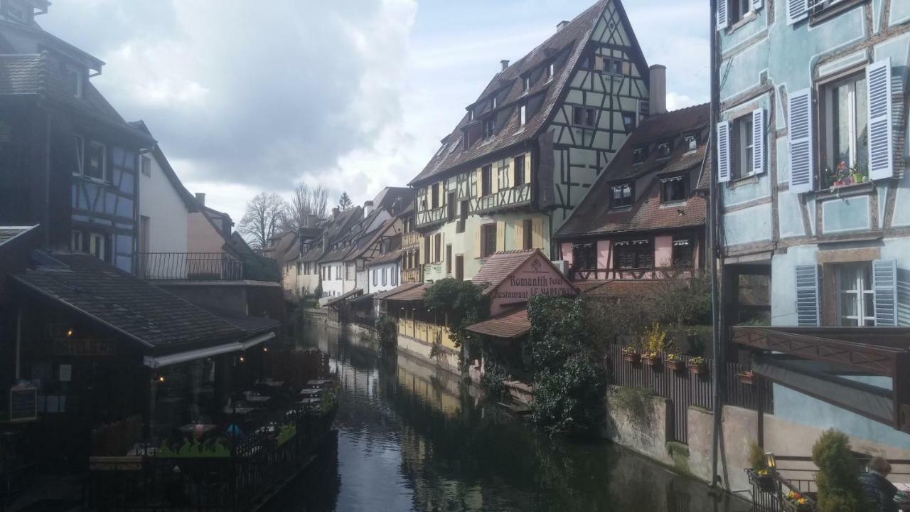 Apartment Corneille Colmar Bagian luar foto