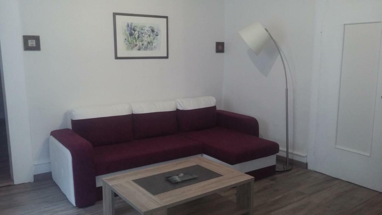 Apartment Corneille Colmar Bagian luar foto